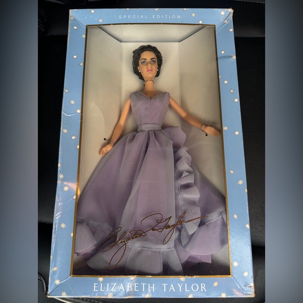 Elizabeth Taylor Barbie Doll Special Edition 2000 White Diamonds NEW BOX AS IS